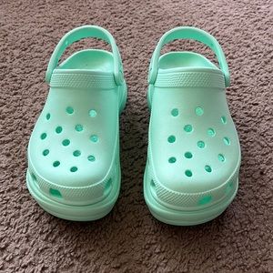 Platform crocs